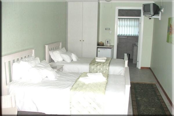 Arosfa Lodge