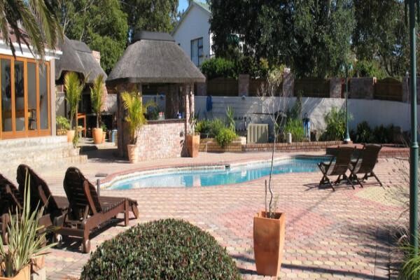 Arosfa Lodge