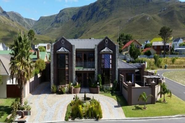 The Wooden Leg Guest House