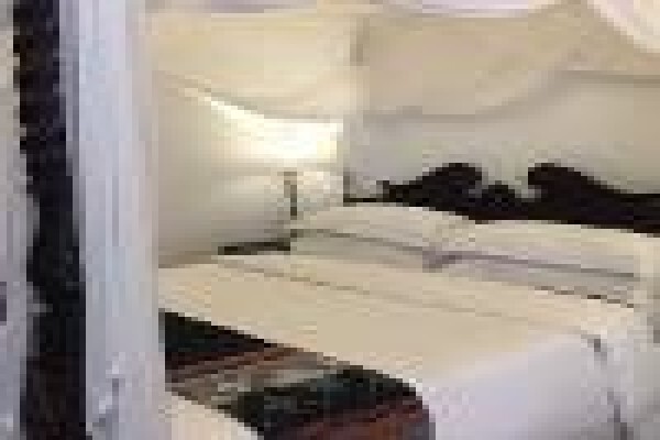 Dinkwe Guest House