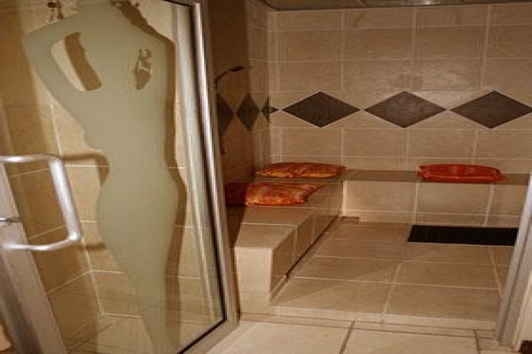 Cleo Patra Beauty Salon And Day Spa