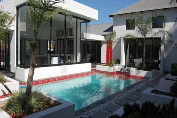 21 Kingfisher Guest House