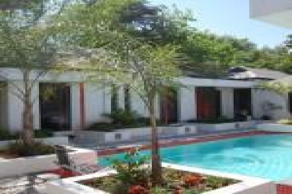 21 Kingfisher Guest House