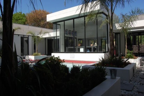 21 Kingfisher Guest House
