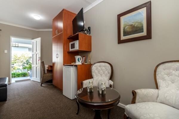 Abalone Guest House