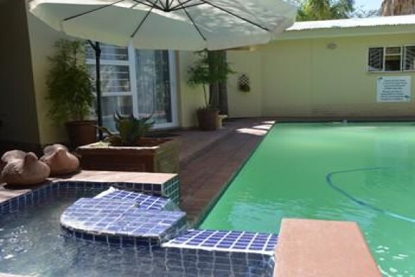 Guest House The Palms