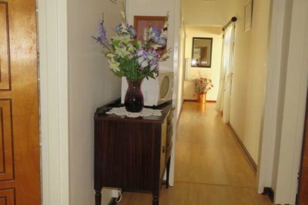 Mdoni House Guest Lodge
