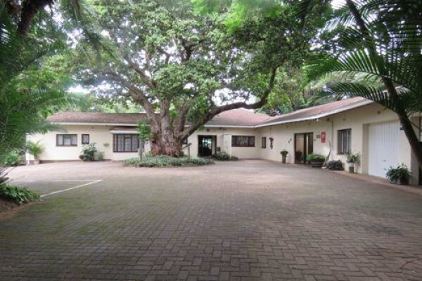 Mdoni House Guest Lodge