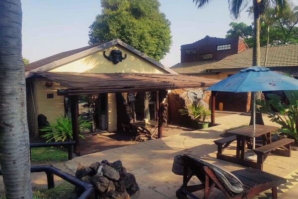 Umhambi Lodge