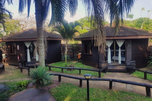 Umhambi Lodge