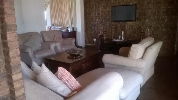 Mawandi Guest House