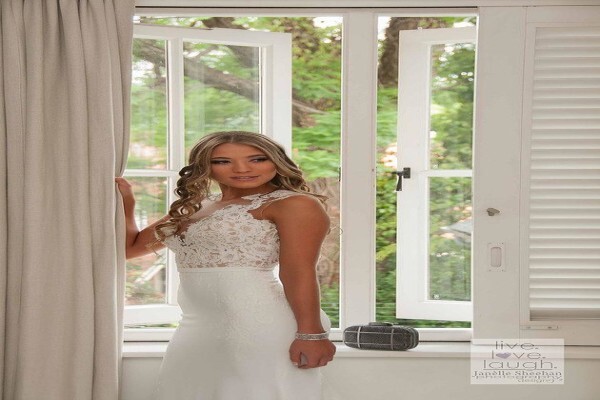Janelle Sheehan Photography & Design