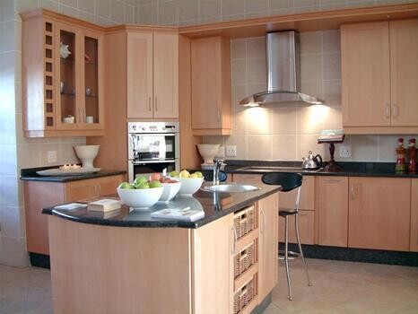Aarons Kitchen And Cupboards Fittings
