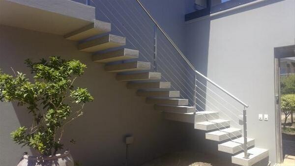 Quick-Step Instant Staircases