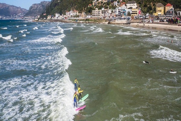Gary'S Surf School