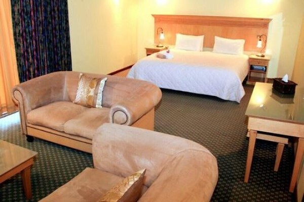 Protea Ridge Guest Cottages & Conference Centre