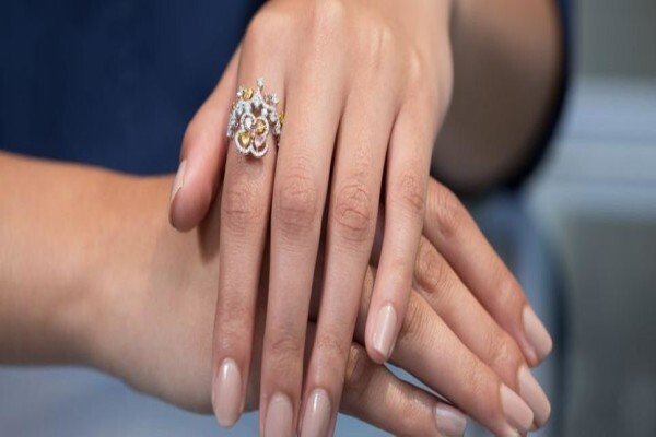 Intl Diamond Merchants
