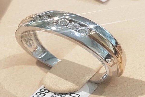 Intl Diamond Merchants