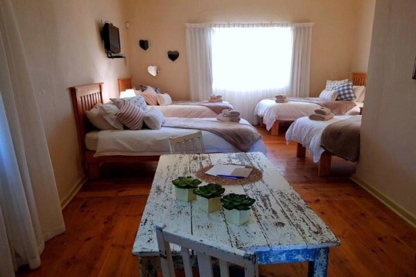 Karoorus Graaff Reinet Accommodation