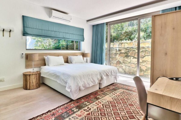 Camps Bay Resort