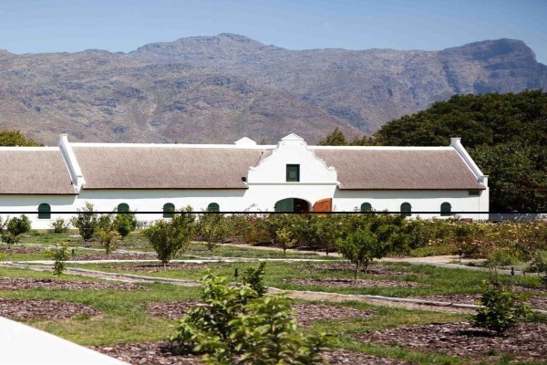 Camps Bay Resort