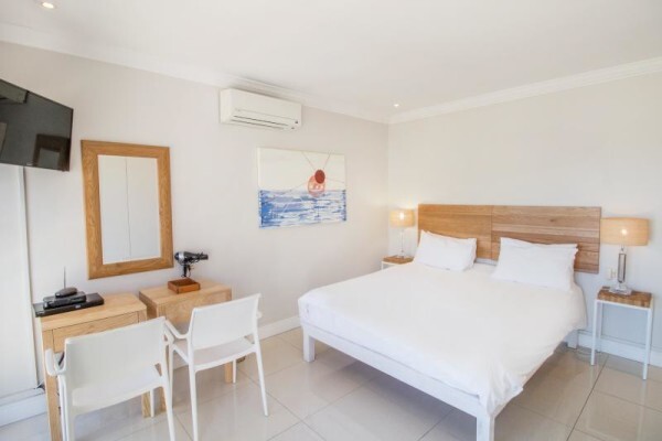 Camps Bay Resort
