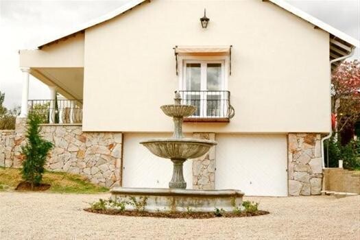 Burkleigh House Luxury Accommodation Guest House