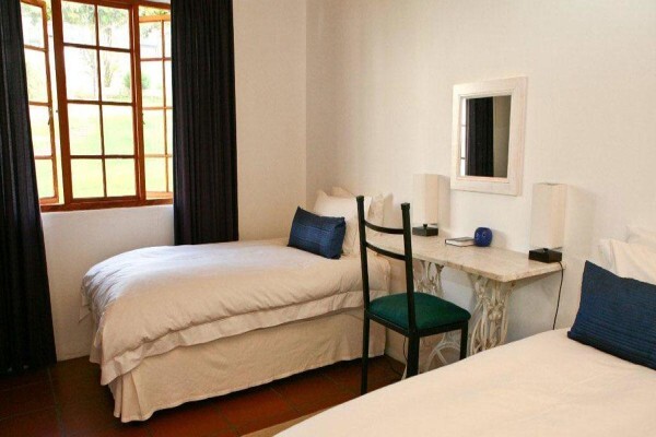 Desert Rose Guest House And Self Catering