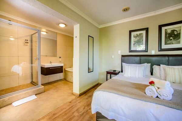 Zebrina Guesthouse & Gallery