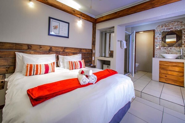 Zebrina Guesthouse & Gallery