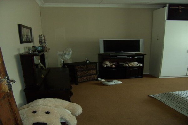 Jax Place Guest House