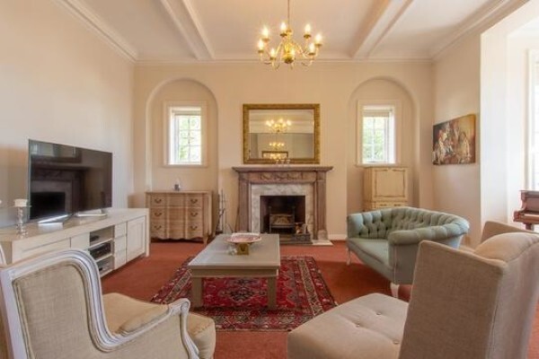 Rhonda'S Manor Guest House