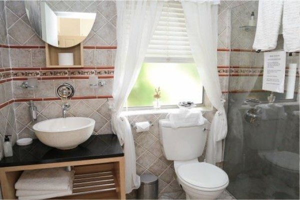 Alba House Guest House