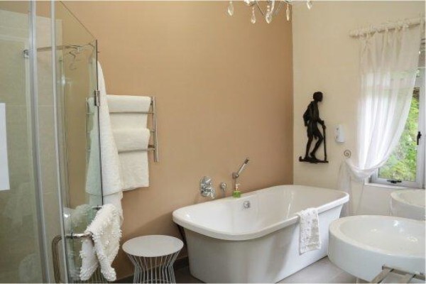 Alba House Guest House