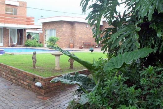 Ancient Windmill Guesthouse And Conference Centre