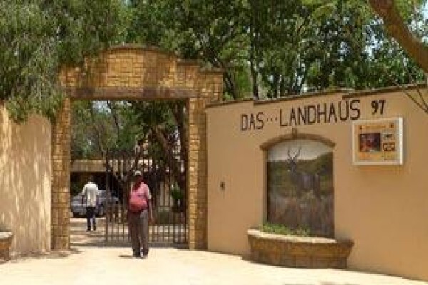 Das Landhaus Guest Lodge