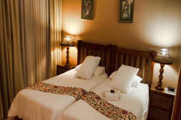 Woodpecker'S Inn