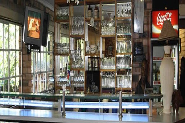 Emaweni Lodge