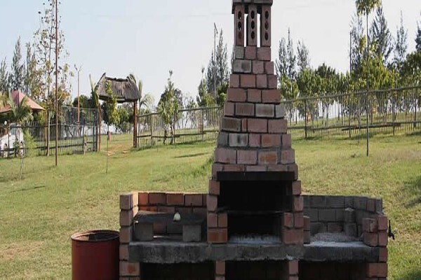 Emaweni Lodge