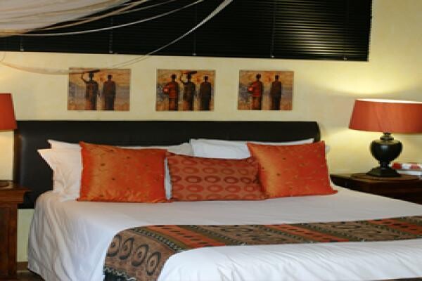 Lakeside Guesthouse