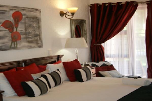 Lakeside Guesthouse