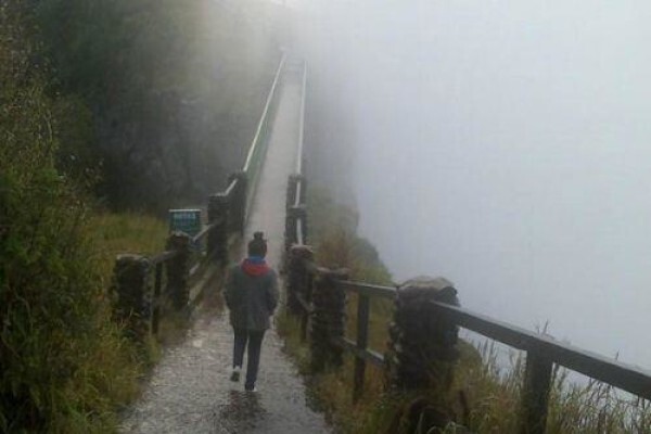 Victoria Falls Guide