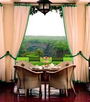 Bookvictoriafalls