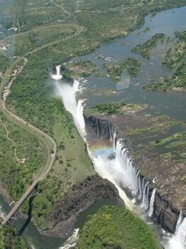 Bookvictoriafalls