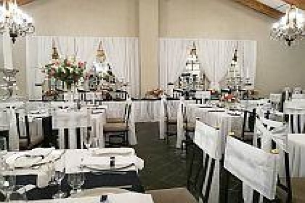 Rhino Lodge Game Farm