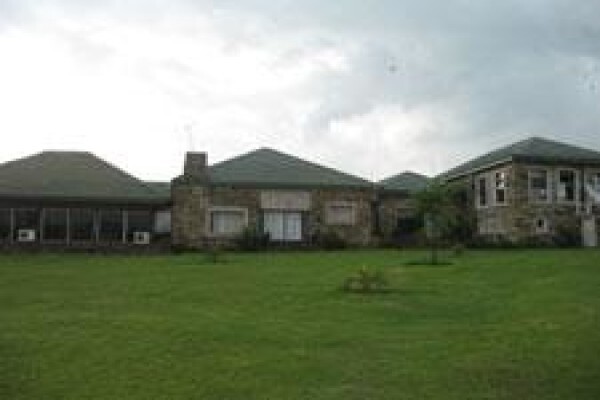 Rhino Lodge Game Farm
