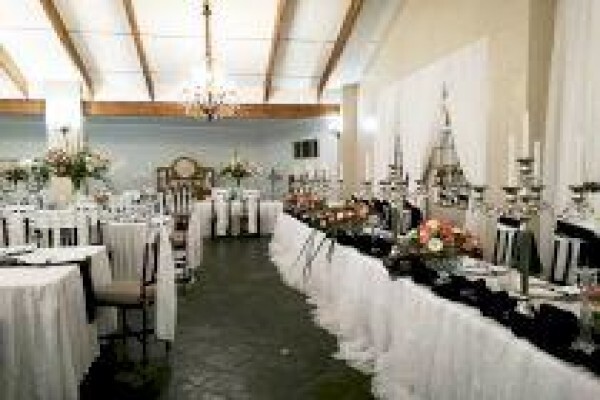 Rhino Lodge Game Farm