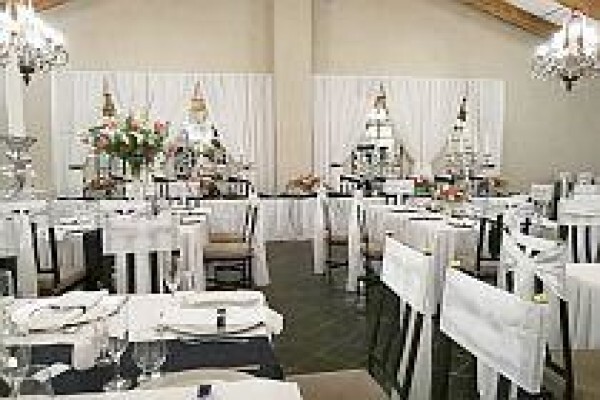 Rhino Lodge Game Farm