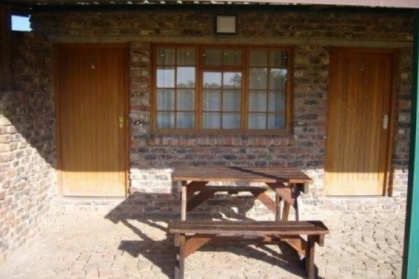 Bundu Game Lodge & Conference Centre