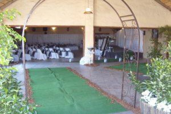 Bundu Game Lodge & Conference Centre
